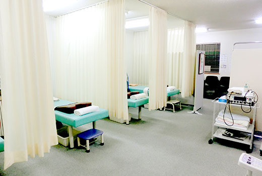 みしま接骨院　施術室